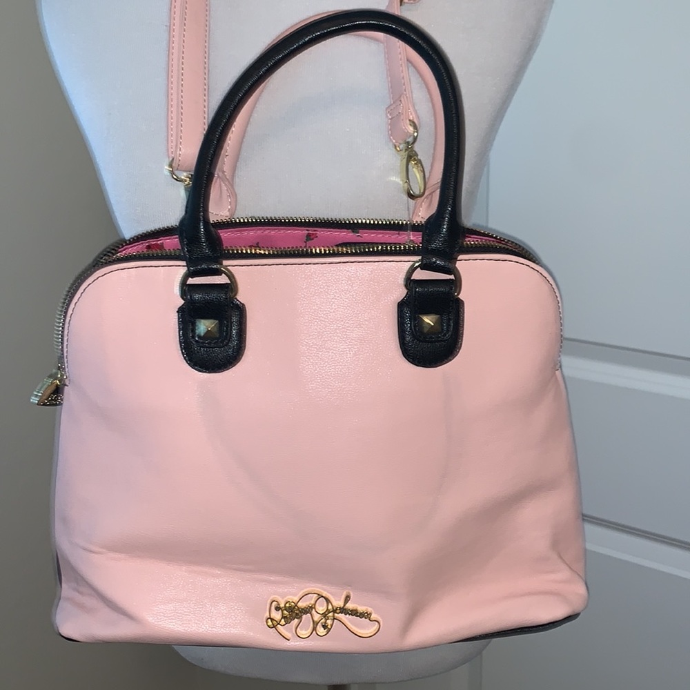 BETSEY JOHNSON BRAND NEW WITH TAGS GORGEOUS SHOULDER HAND BAG - Picture 4 of 10